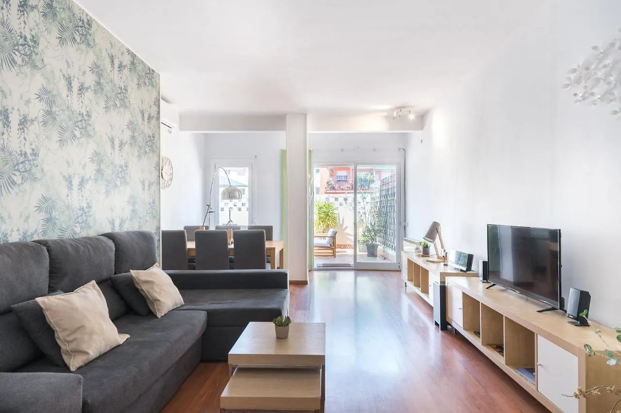 Apartment With Terrace A Step Away From Montjuic Barcelona Spanien